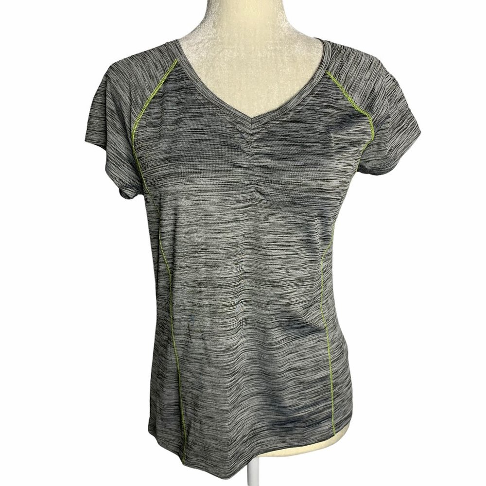 Lativ Active Wear Athletic Short Sleeve Shirt 17PE